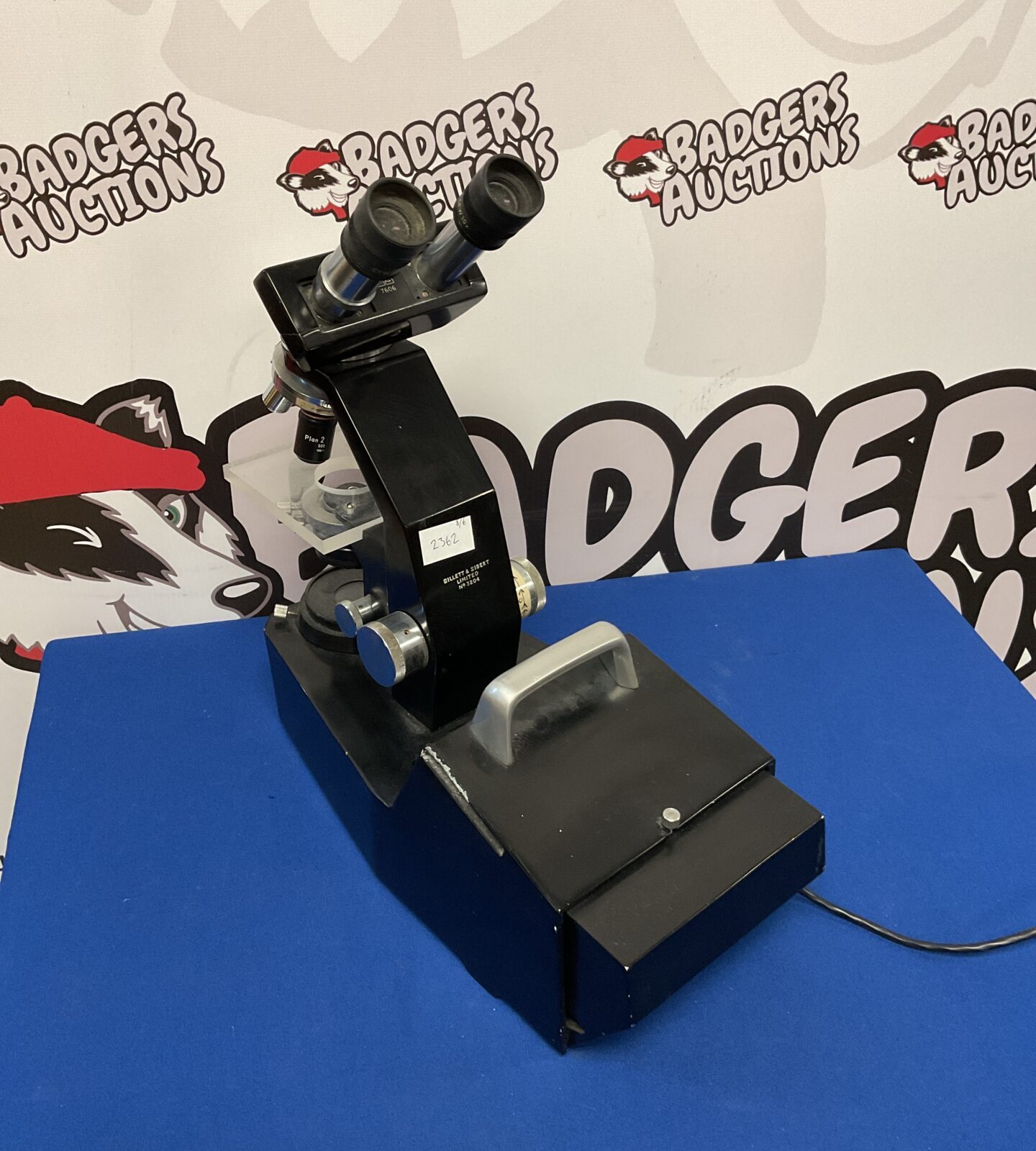 Gillett & sibert limited no 3204 microscope