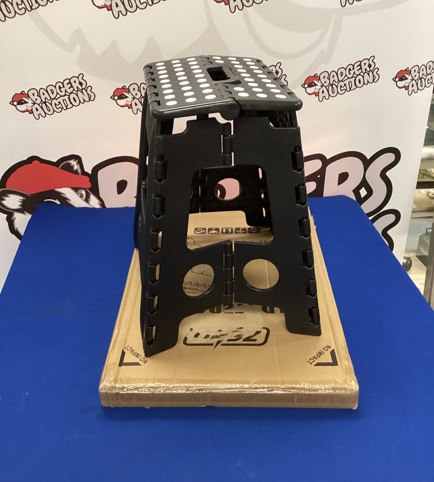 folding step stool