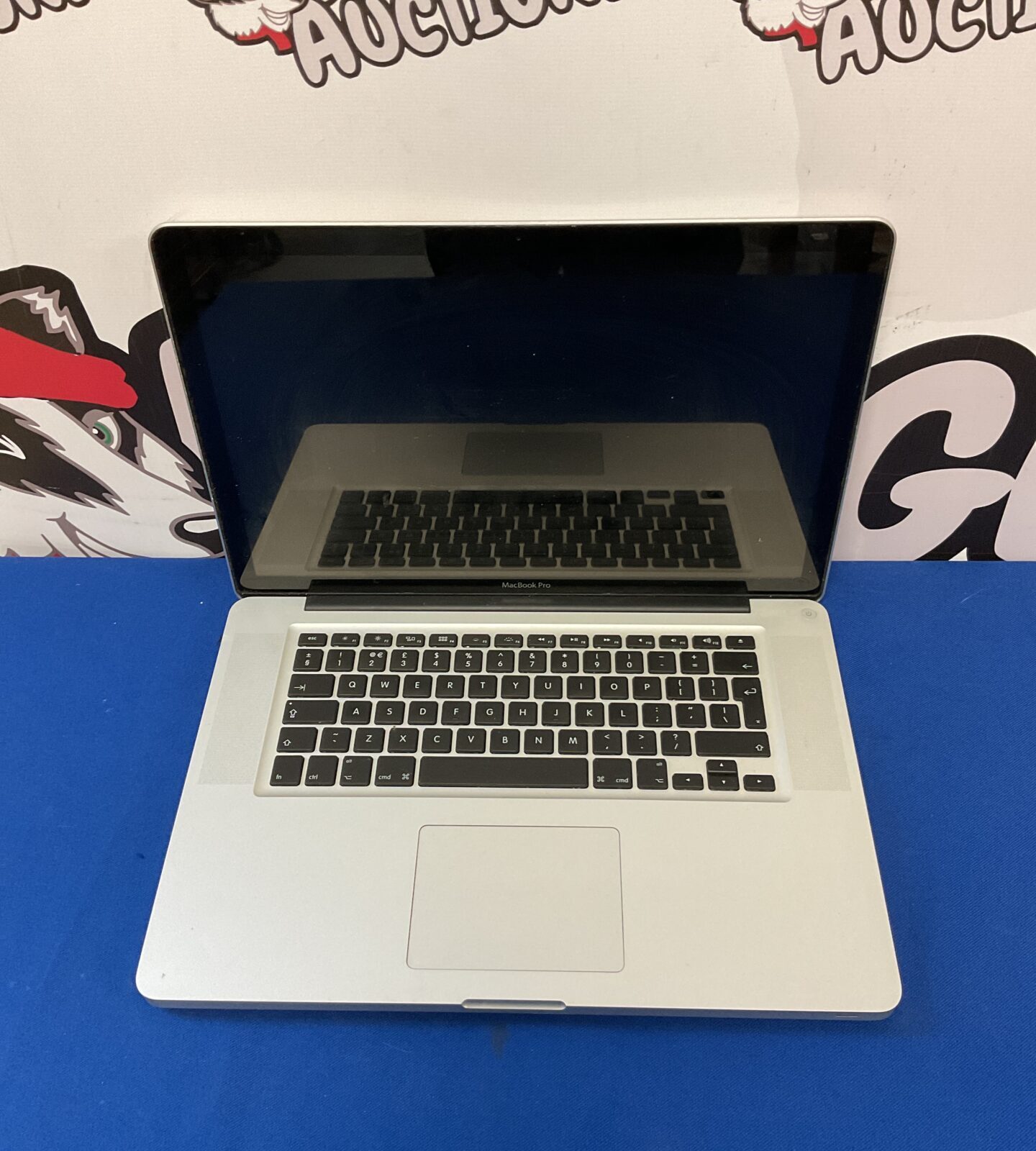Apple macbook pro laptop model a1286