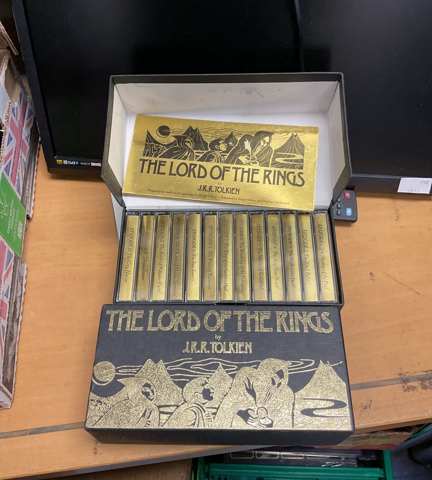 Two j r r tolkien the lord of the rings cassette audiobooks