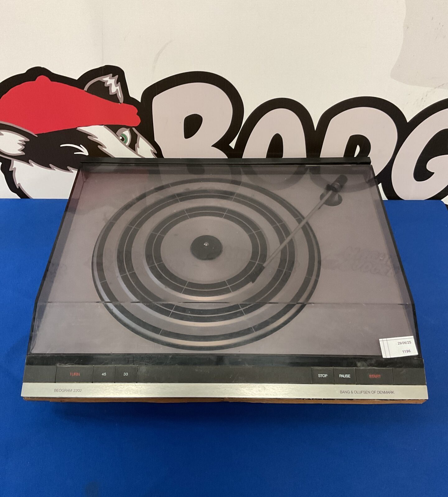 Bang & olufsen beogram 2202 turntable (cables have been cut)