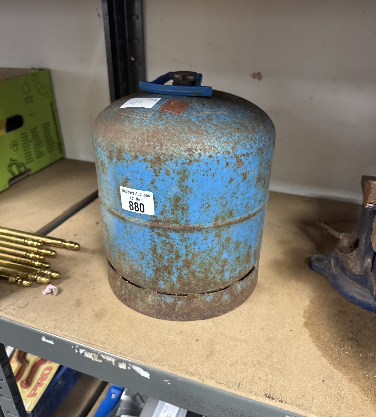 Camping gaz bottle - has contents