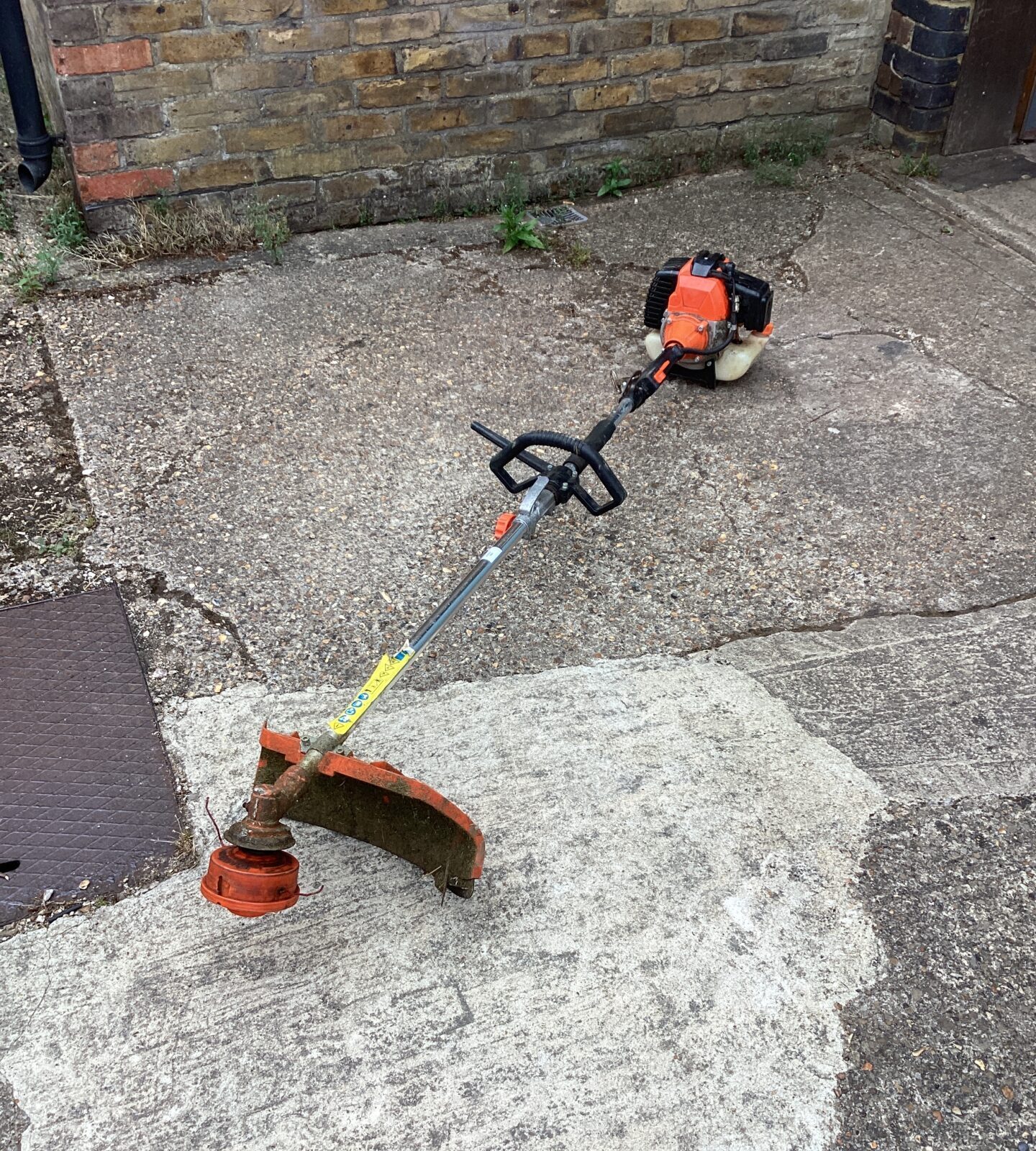 Petrol Garden Strimmer sold as seen