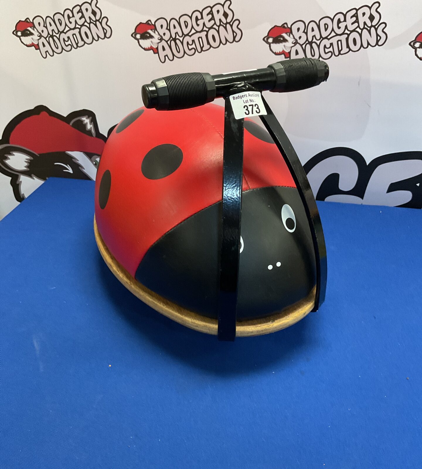Skipper toys ride n roll ladybug rider