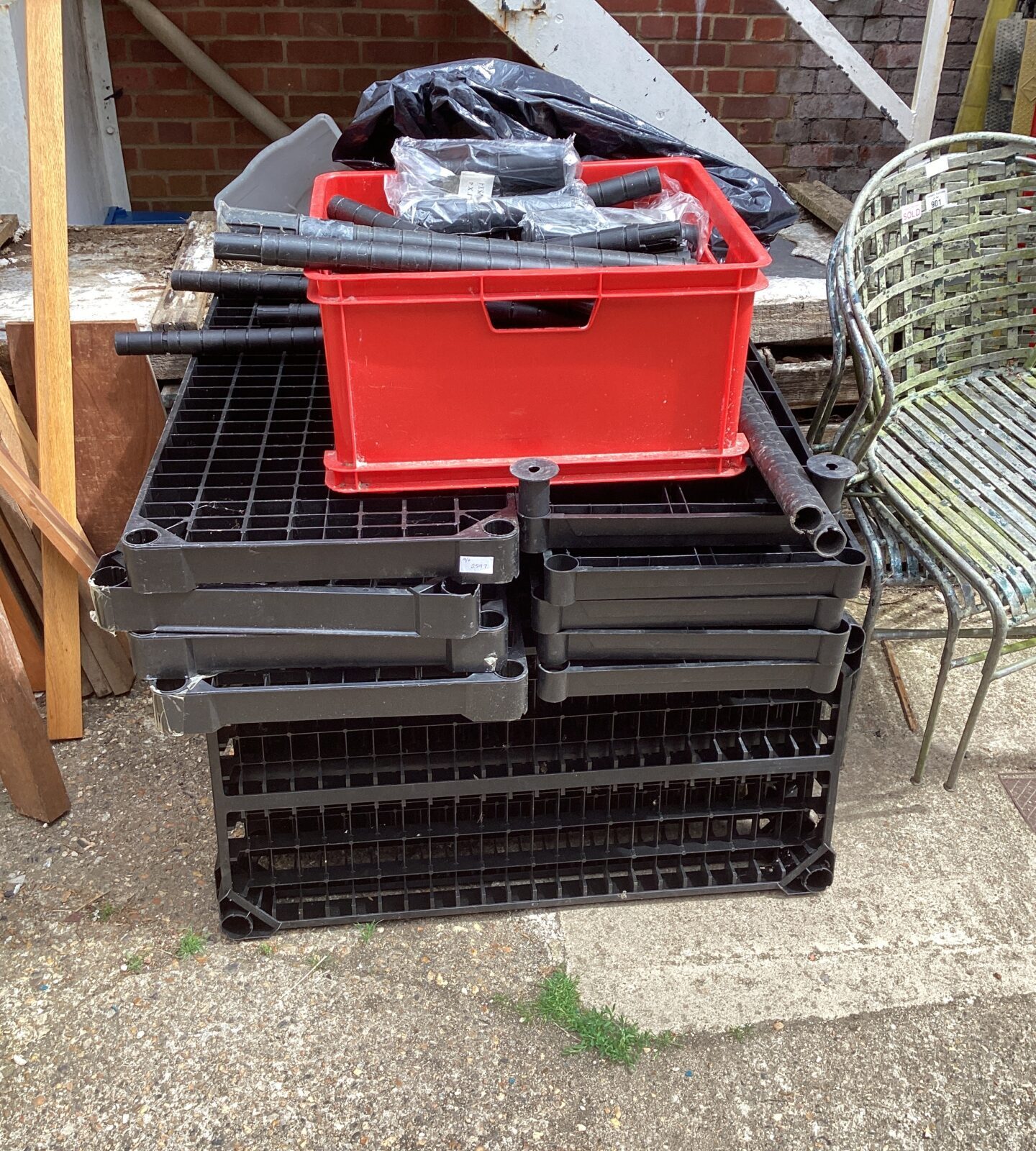 Large quantity of plastic shelving units