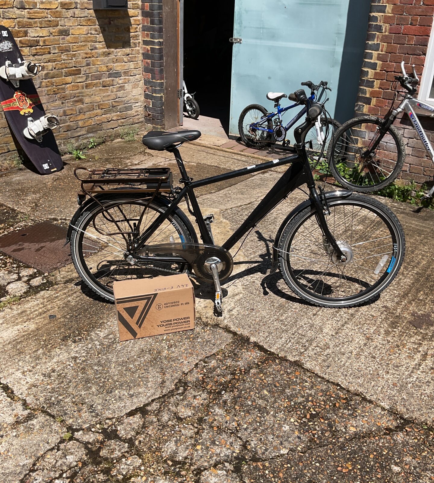 Sel cof electric bike with power supply and charger