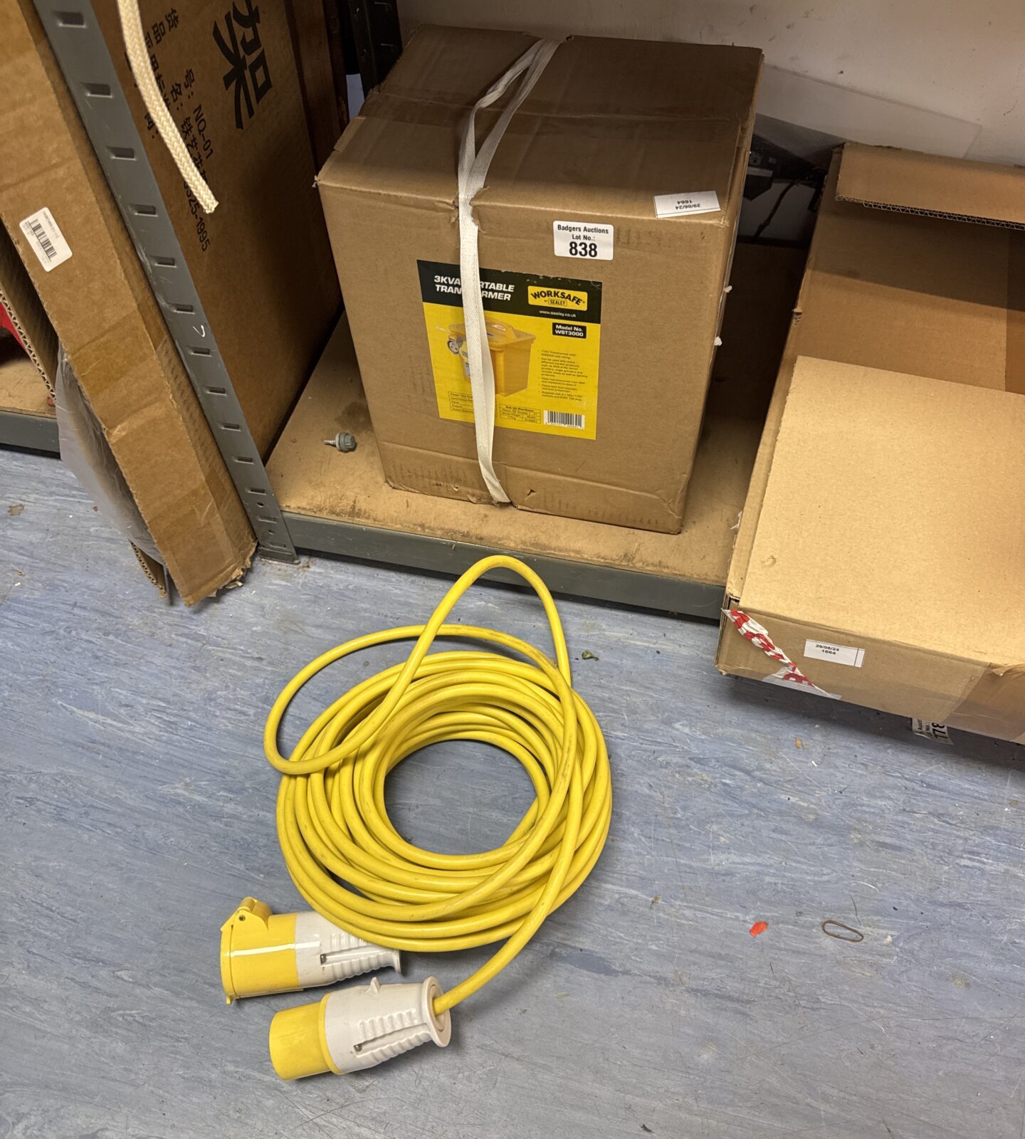 Sealey worksafe 110v transformer block with extension lead - appears new