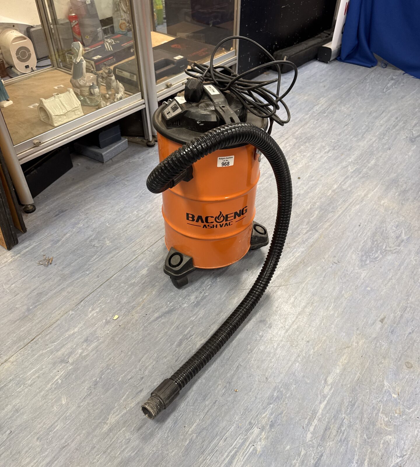 Bacoeng ash vac - working
