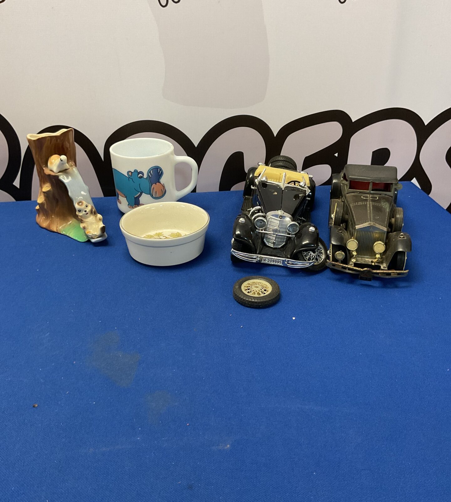 Box of mixed inc burago diecast model, rolls royce radio and ceramics inc hornsea