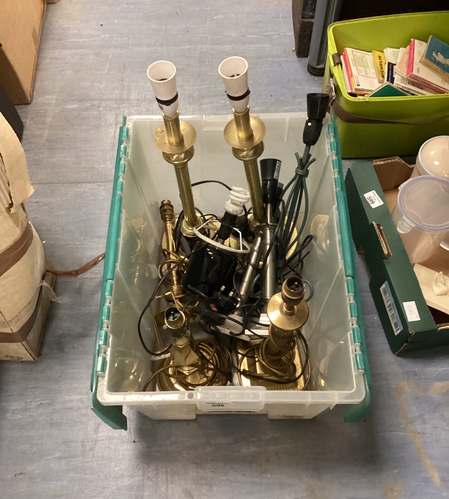 Box of mixed table lamps