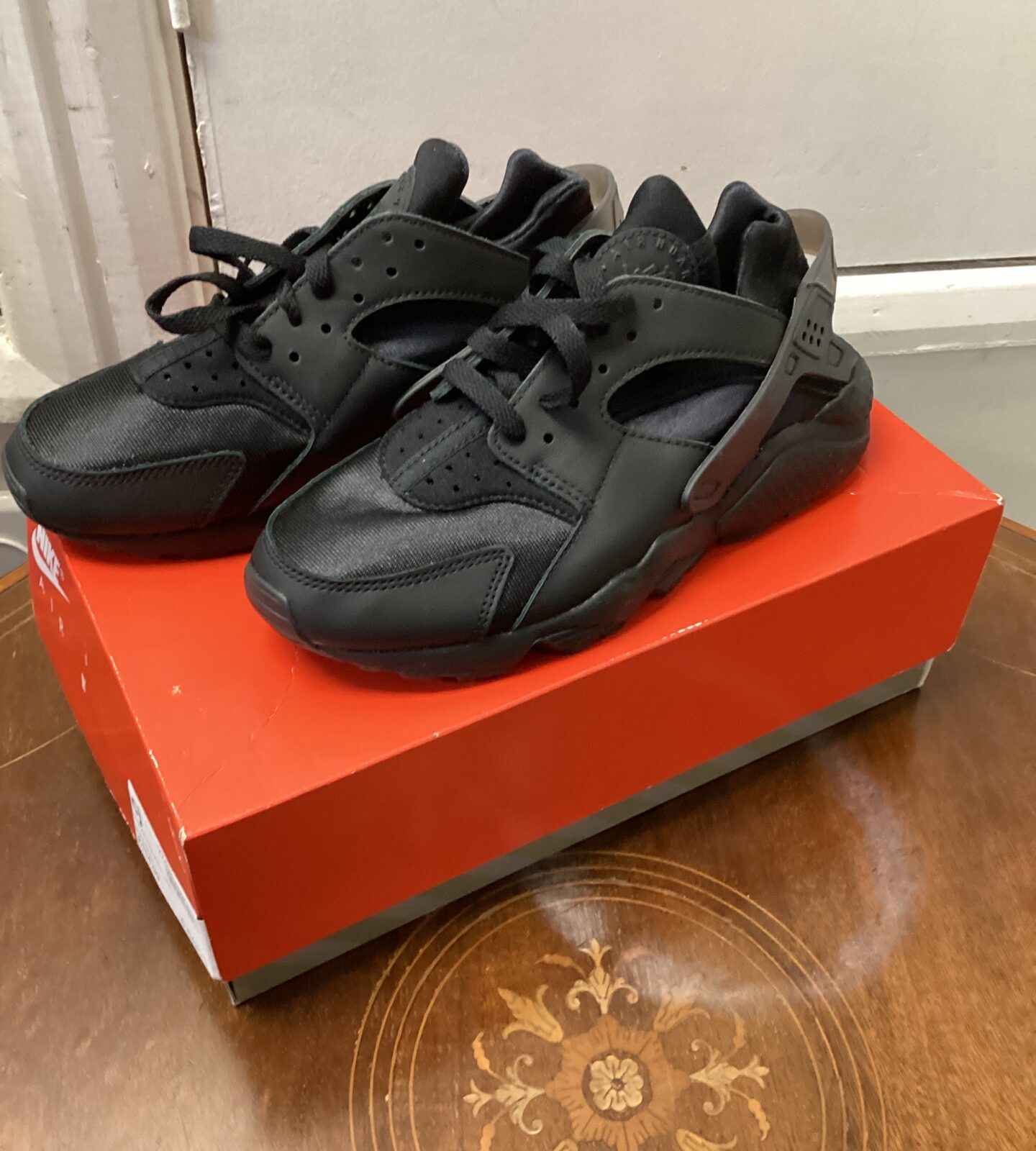 Pair of size 4.5 nike shoes