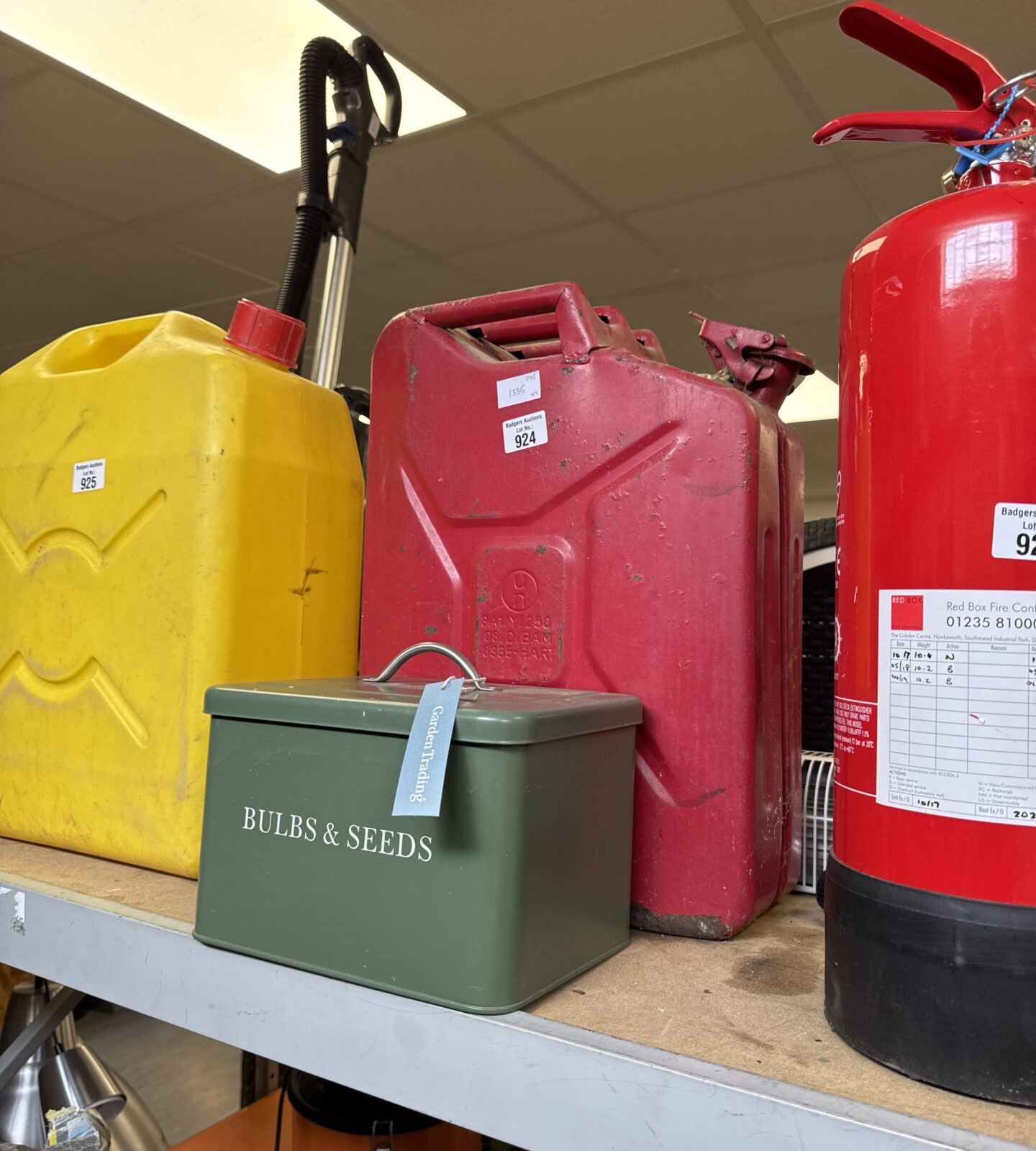 20l metal Jerry can with a bulbs & seeds storage tin