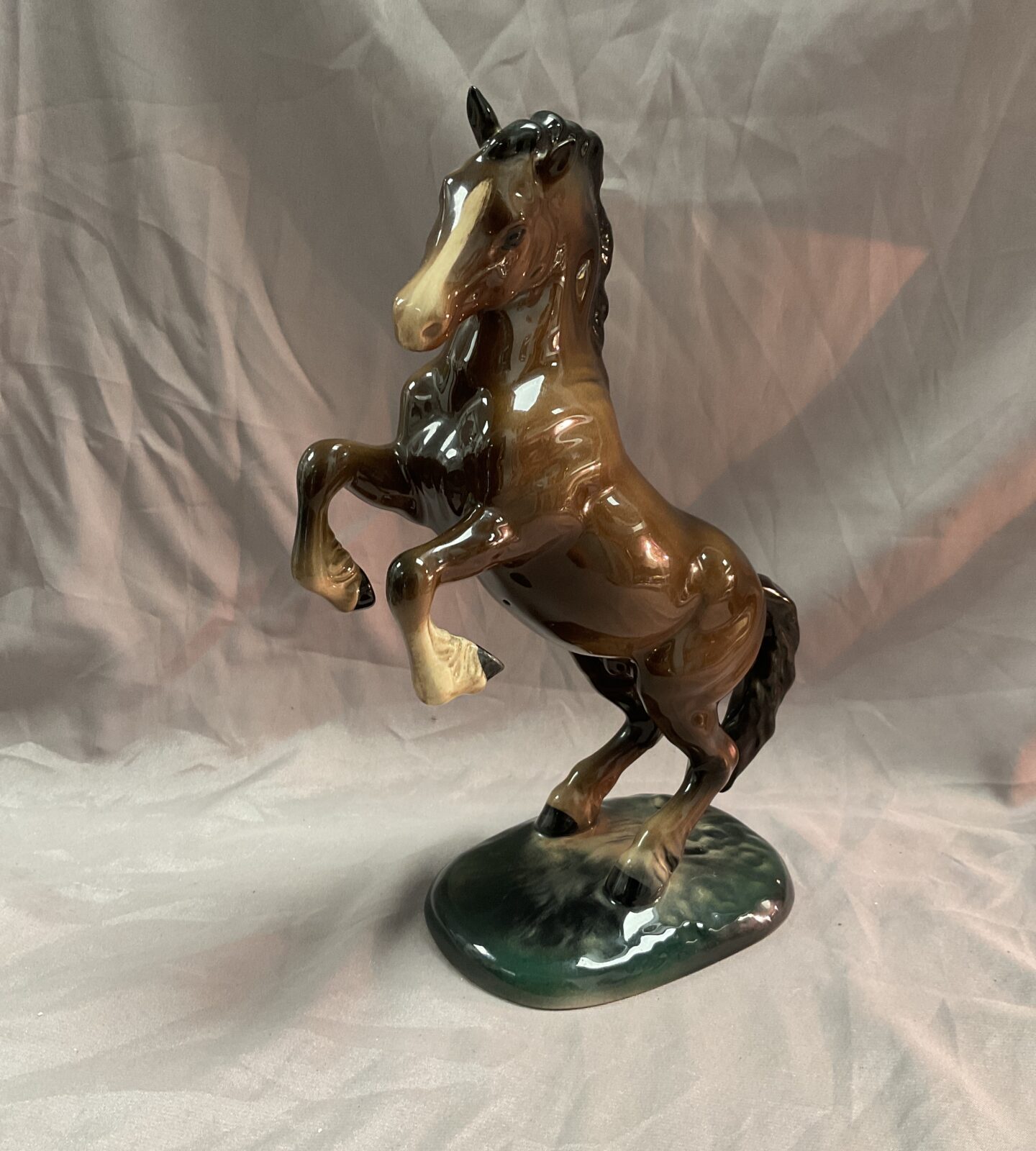 Vintage 1940s Beswick welsh cob rearing No1014 Brown Gloss