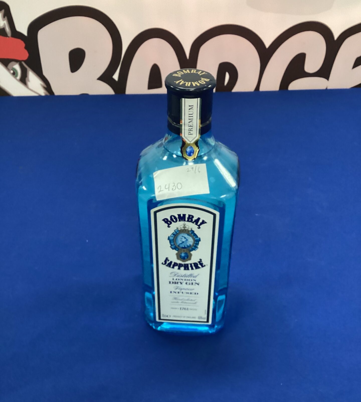 Bottle of bombay sapphire gin