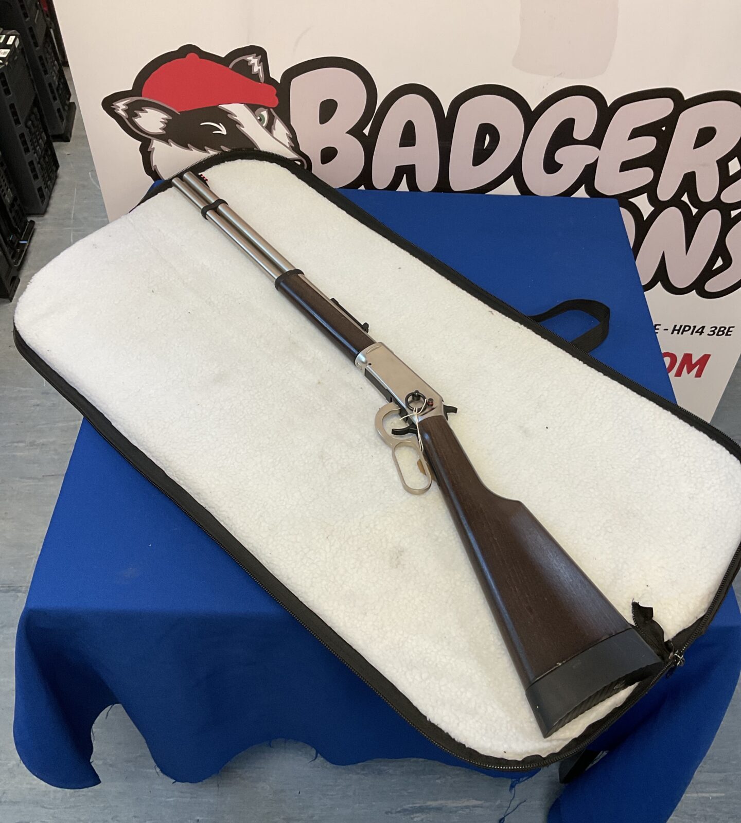 Walther lever action long .177 cal co2 rifle with case