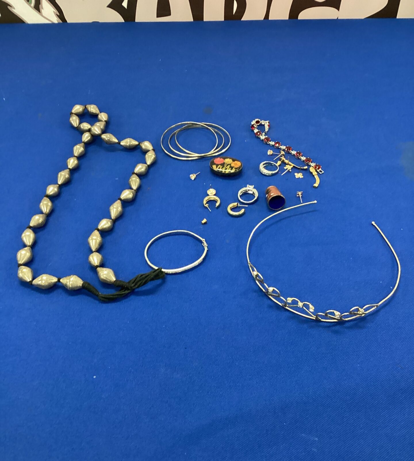 tub costume jewellery inc silver