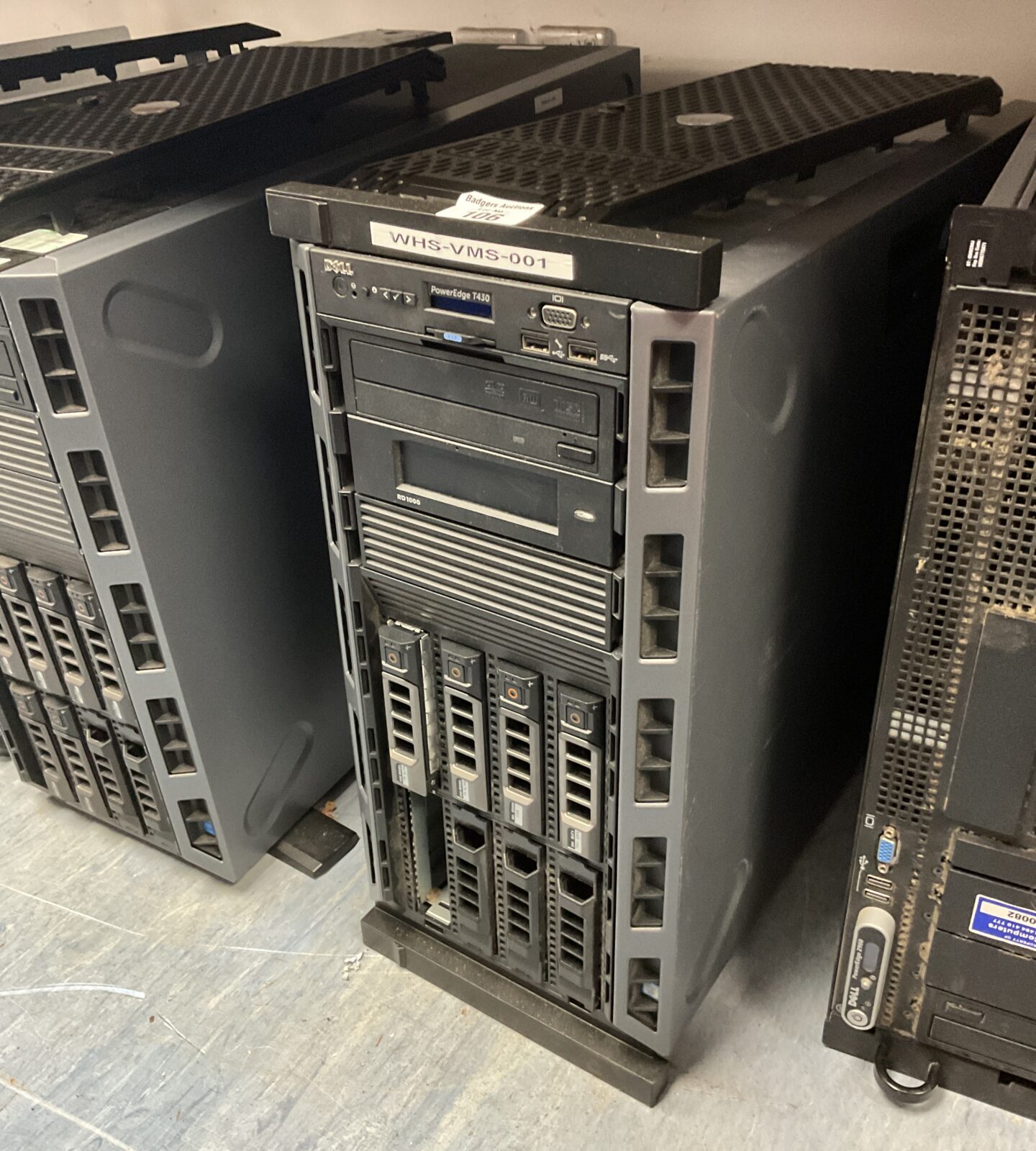 Dell power edge t430 server with hard drives working