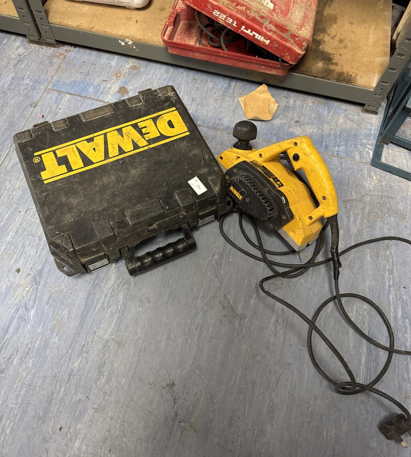 Dewalt dw677 electric planer (working, has tape repair on cable) with an empty dewalt drill case