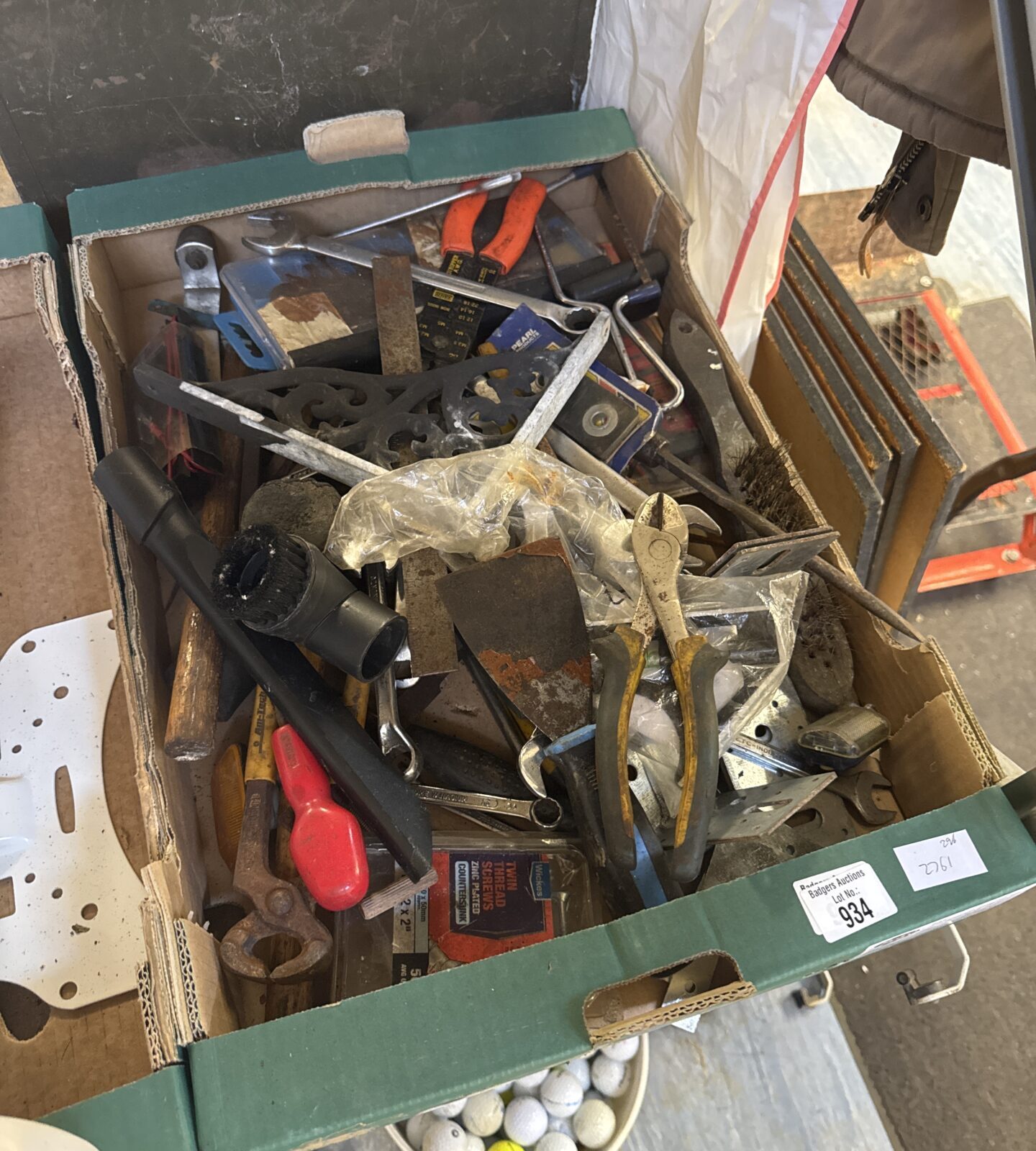 Tray of assorted tools