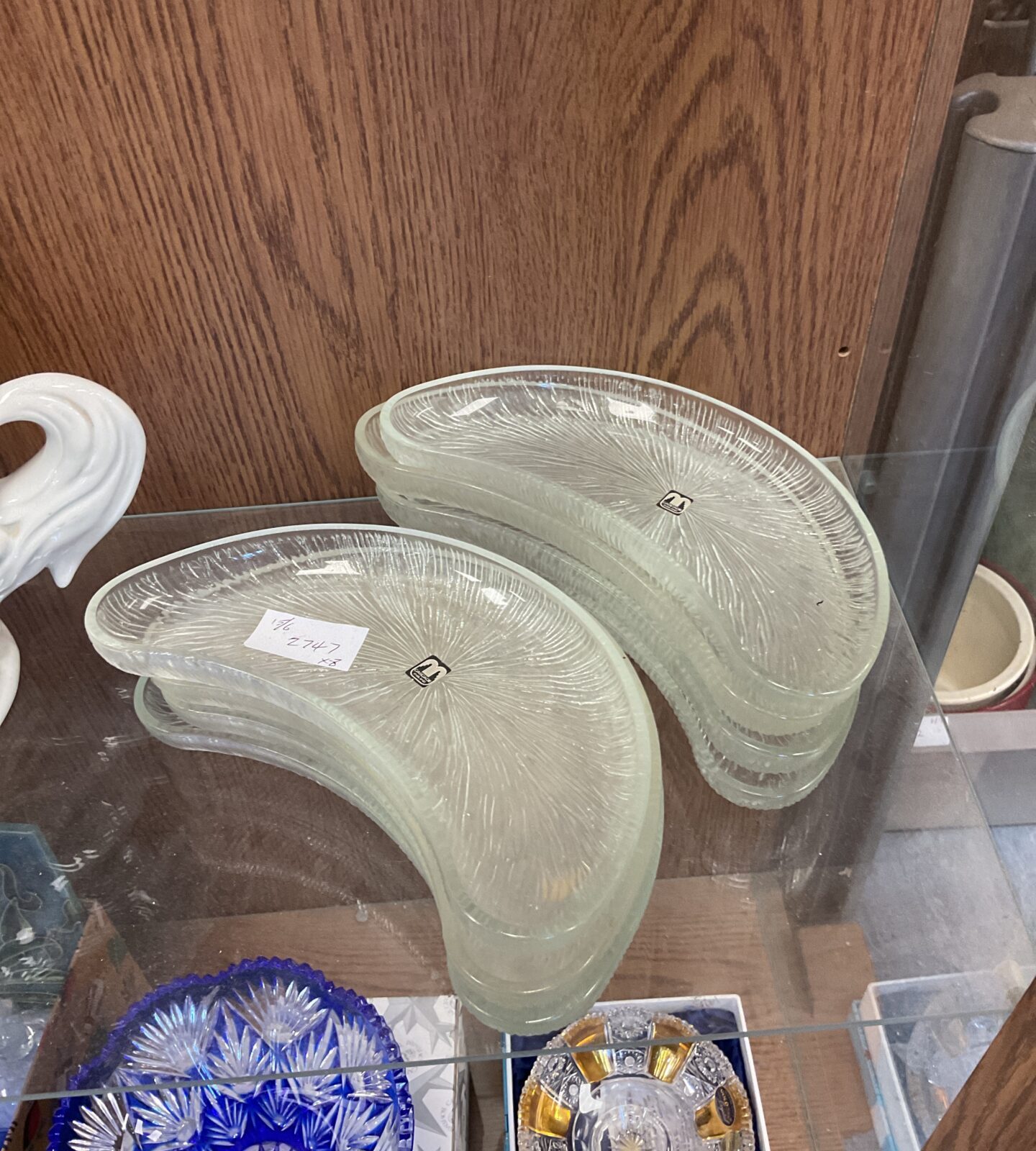 8 Cascade England Serving Dishes