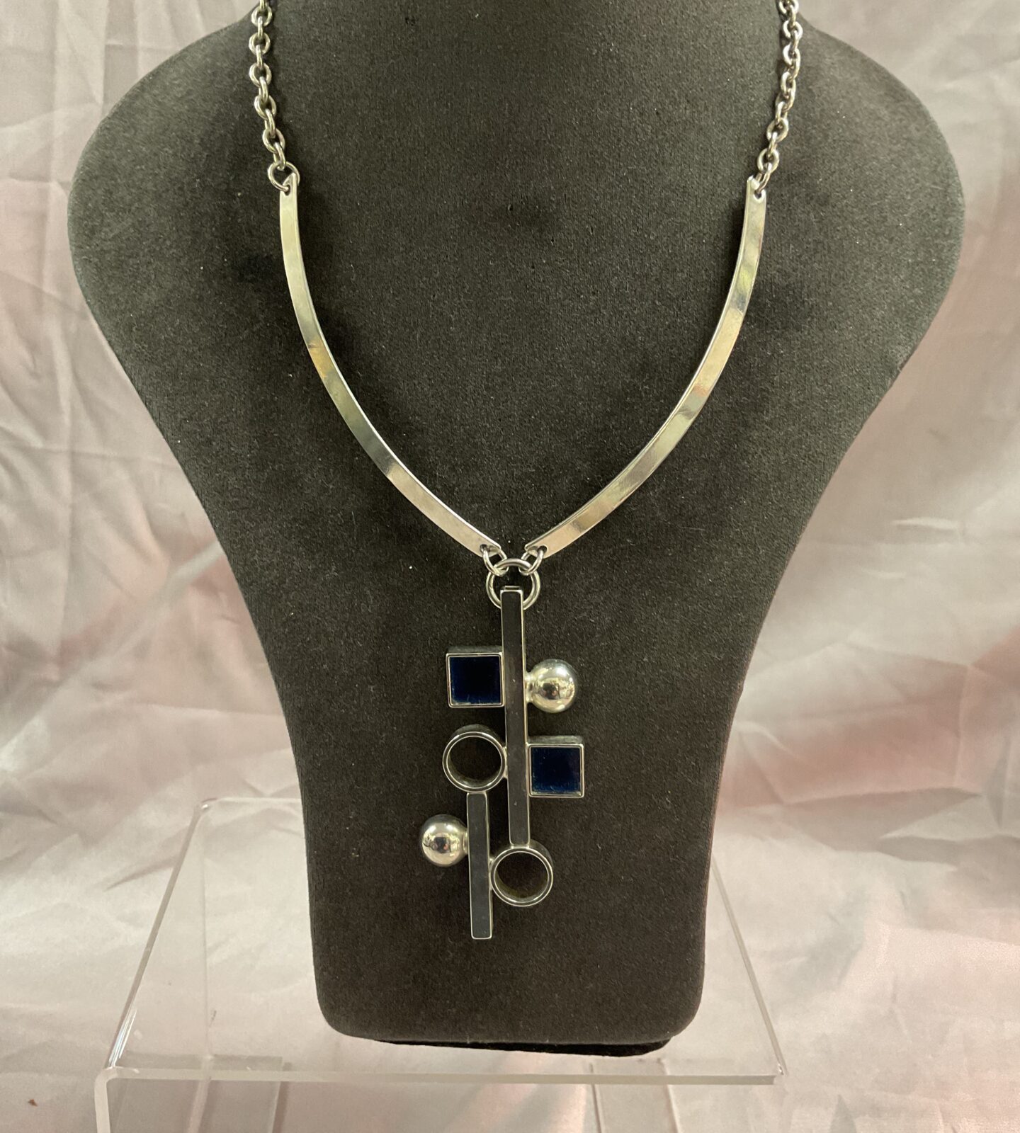 Modernist 1960s necklace