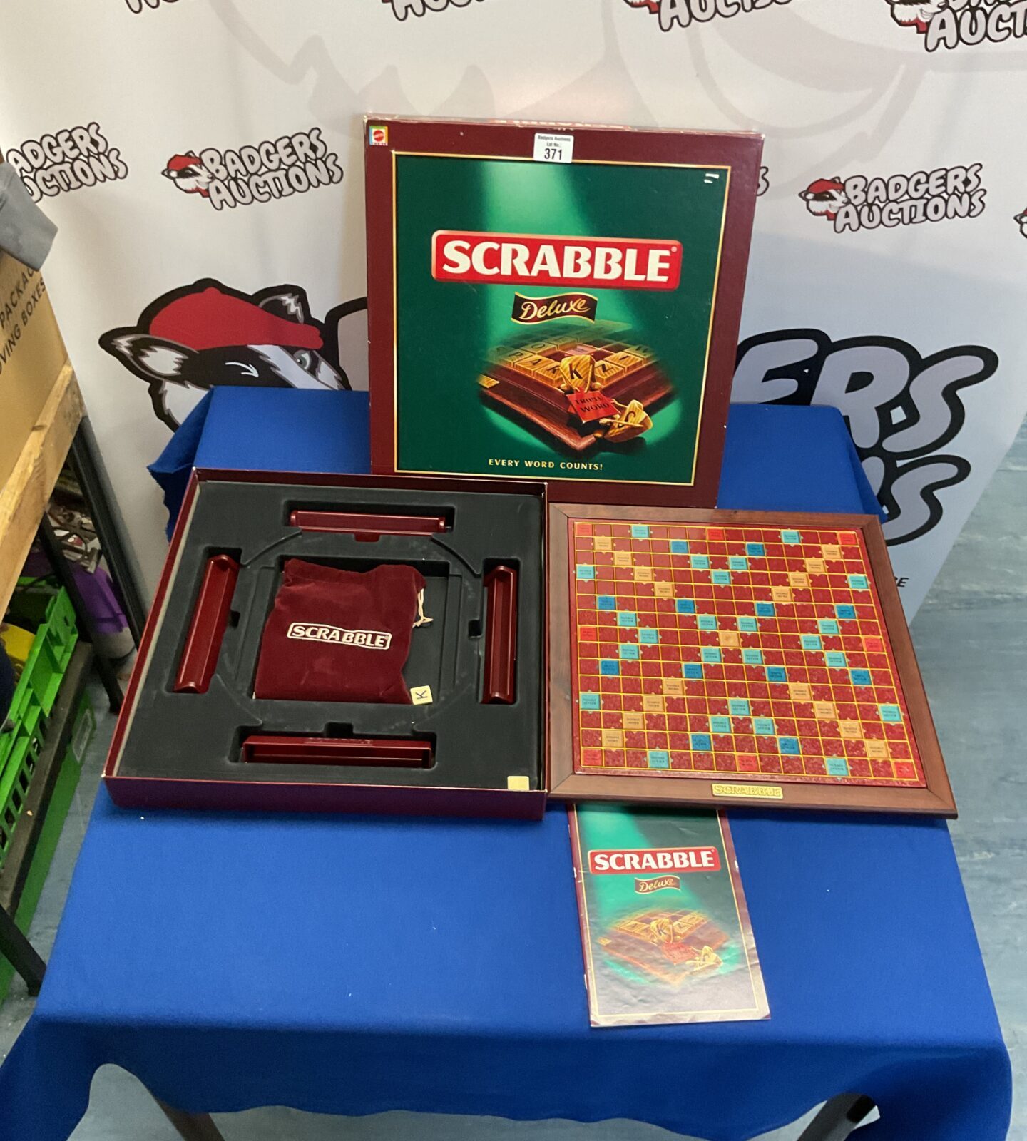 Scrabble deluxe board game