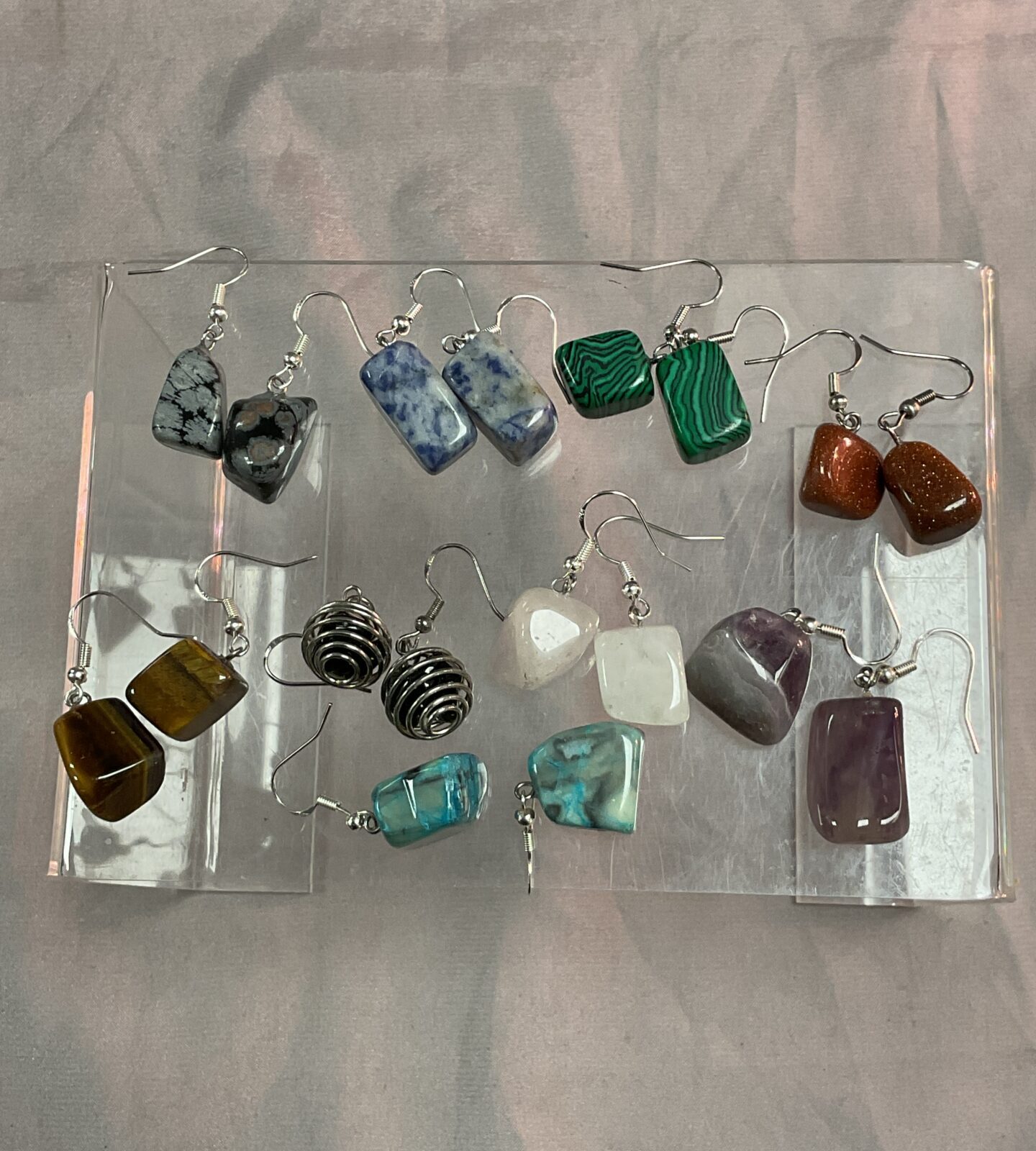 nine pairs crystal earrings