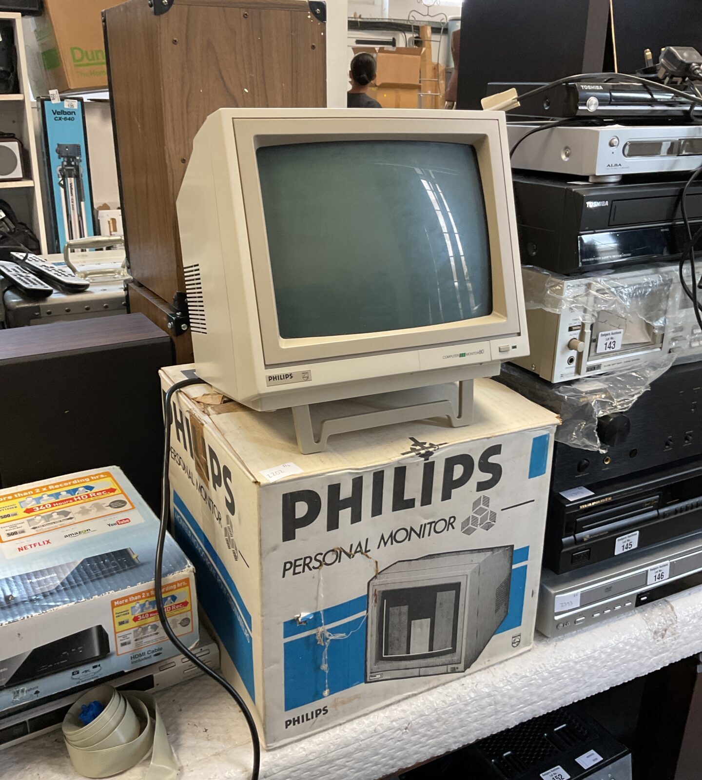 Vintage philips computer monitor model 80