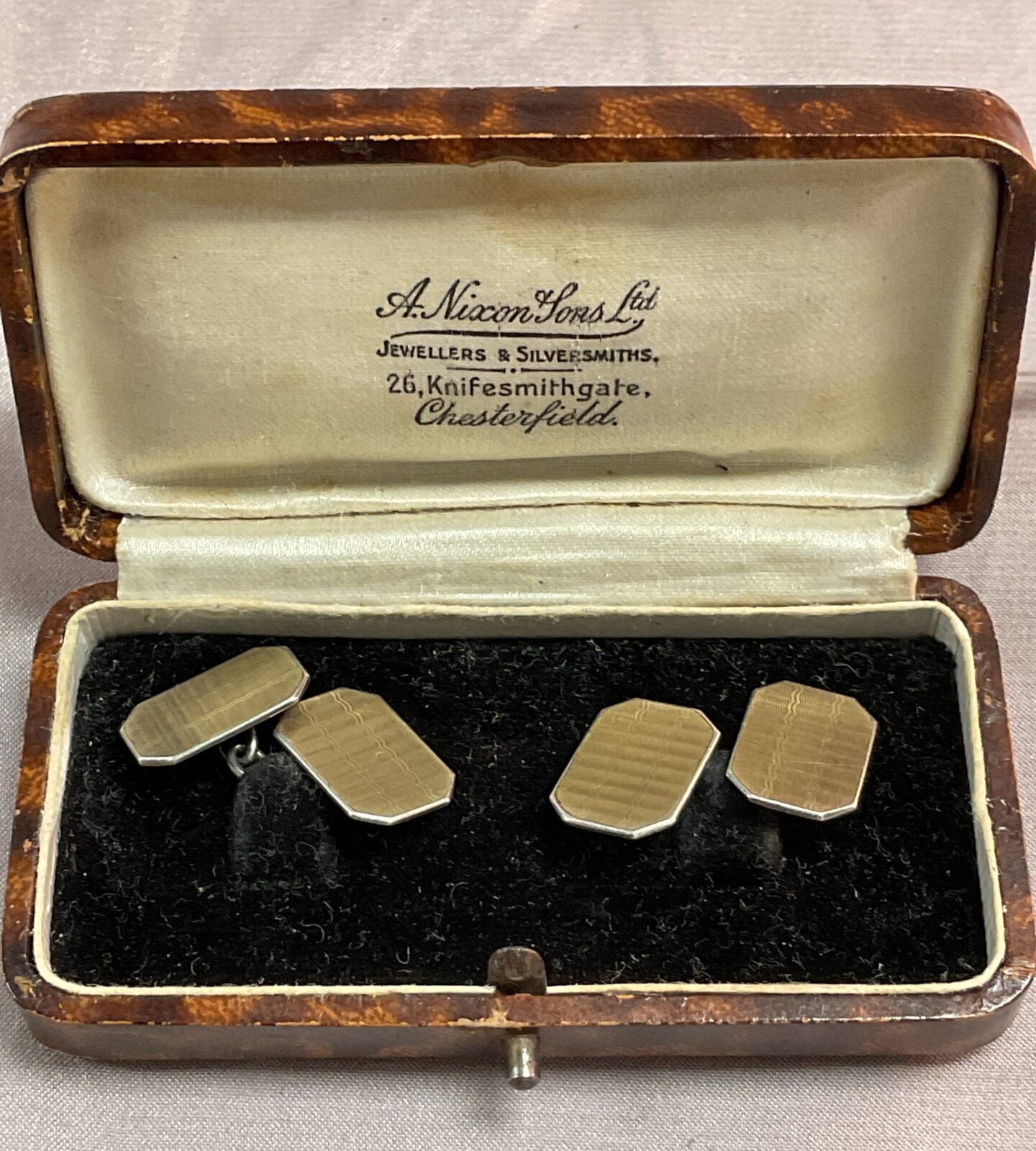 pair art deco engine turned 9ct gold on silver cuff links