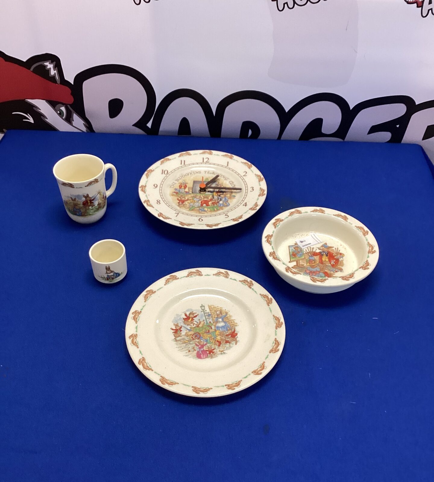 Royal Doulton Bunnykins Plate set withClock