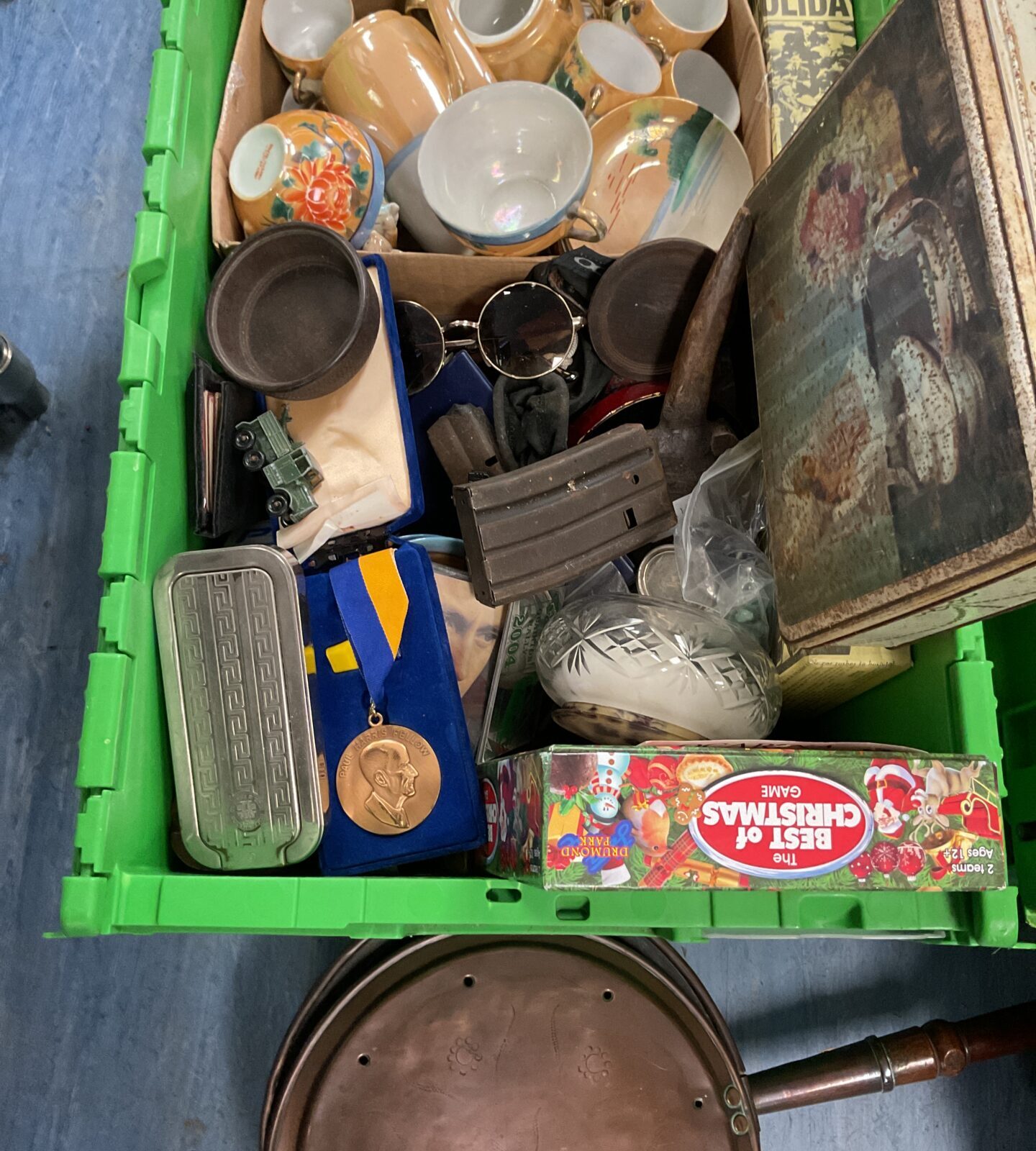 Two crates of mixed house clearance inc vintage bed pan, highlands clock, ceramics, china and vintage gun magazines - Image 2