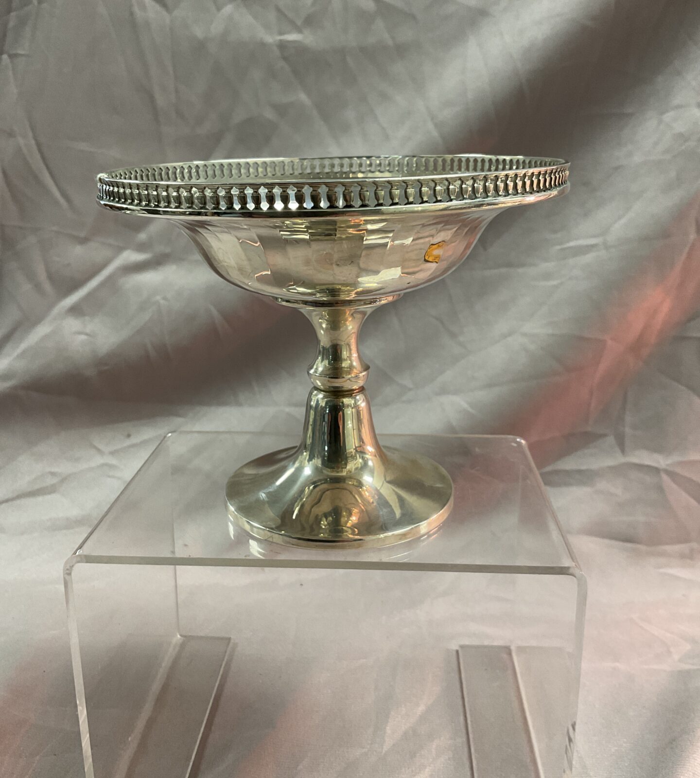 Alexander Clark& Co hallmarked  Sterling silvercomport 1933 5.5" Dia 5.2oz