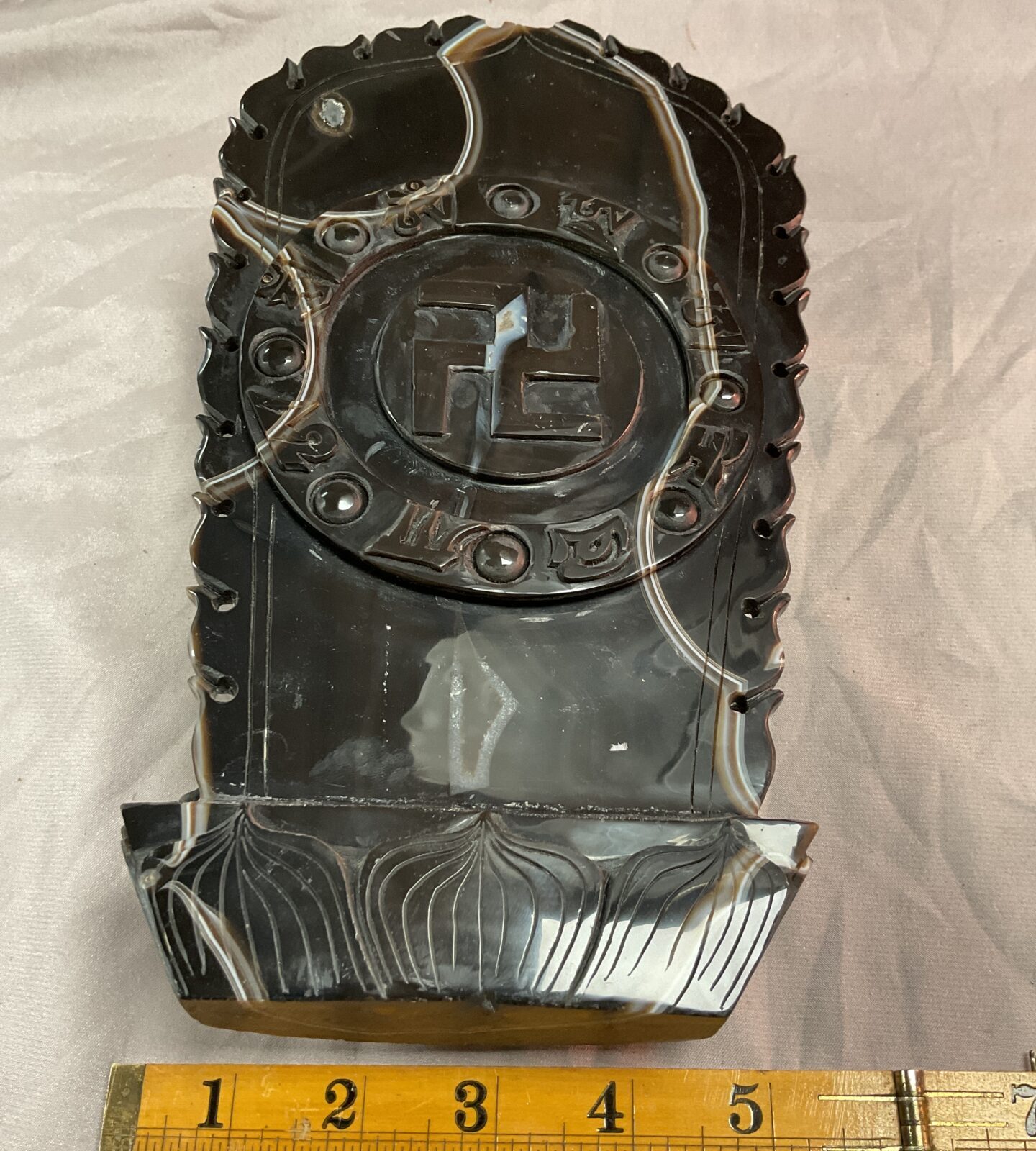 Buddist Jadite Carving - Image 2
