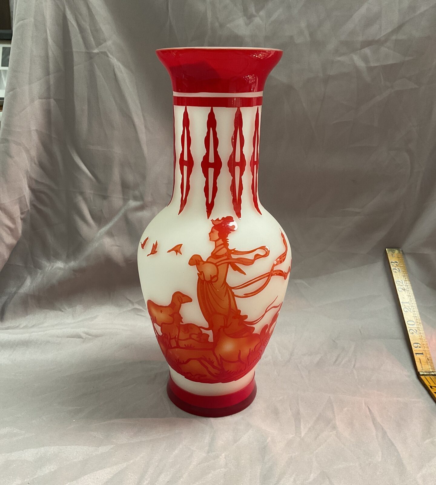 Vintage emollient galle reproduction on glass cameo vase