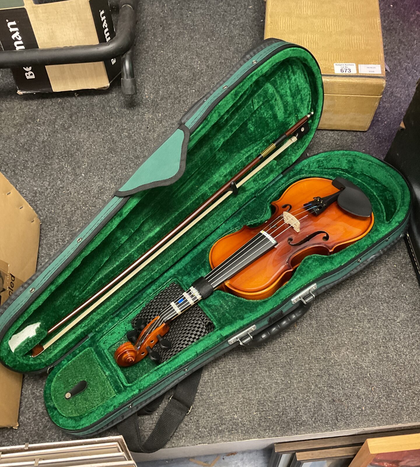 Antoni childs violin in case