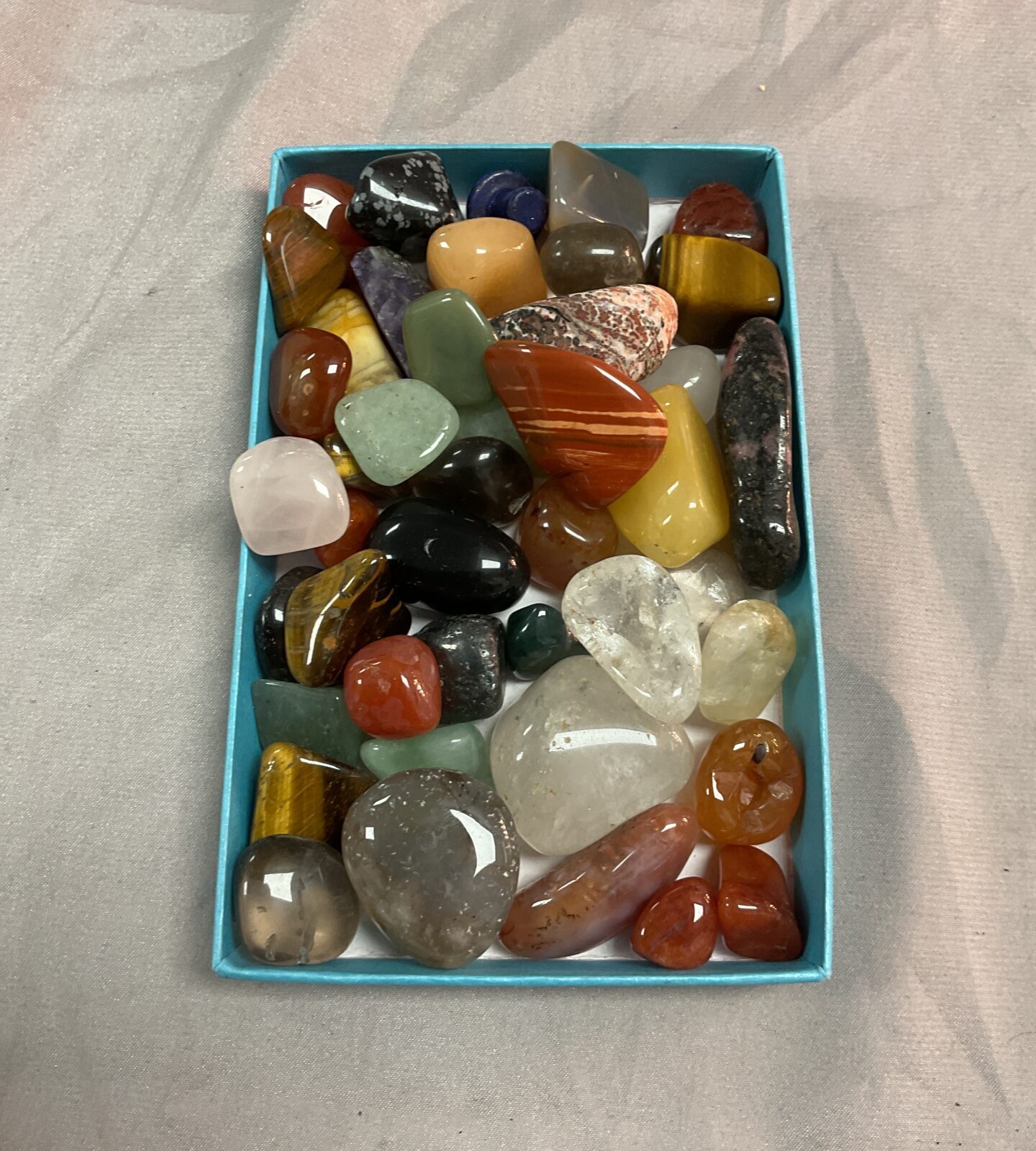 Tray polished crystals