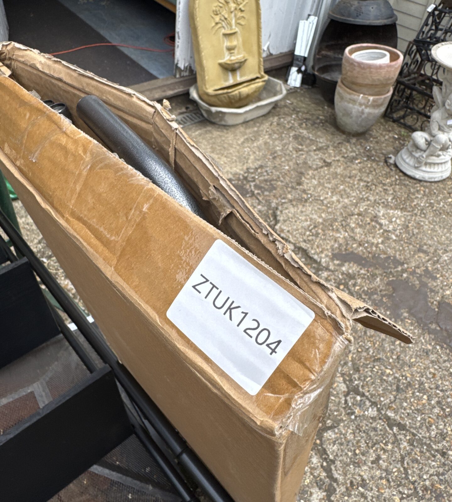 Metal frame wardrobe unit product code ztuk1204 - appears unused in box - Image 3