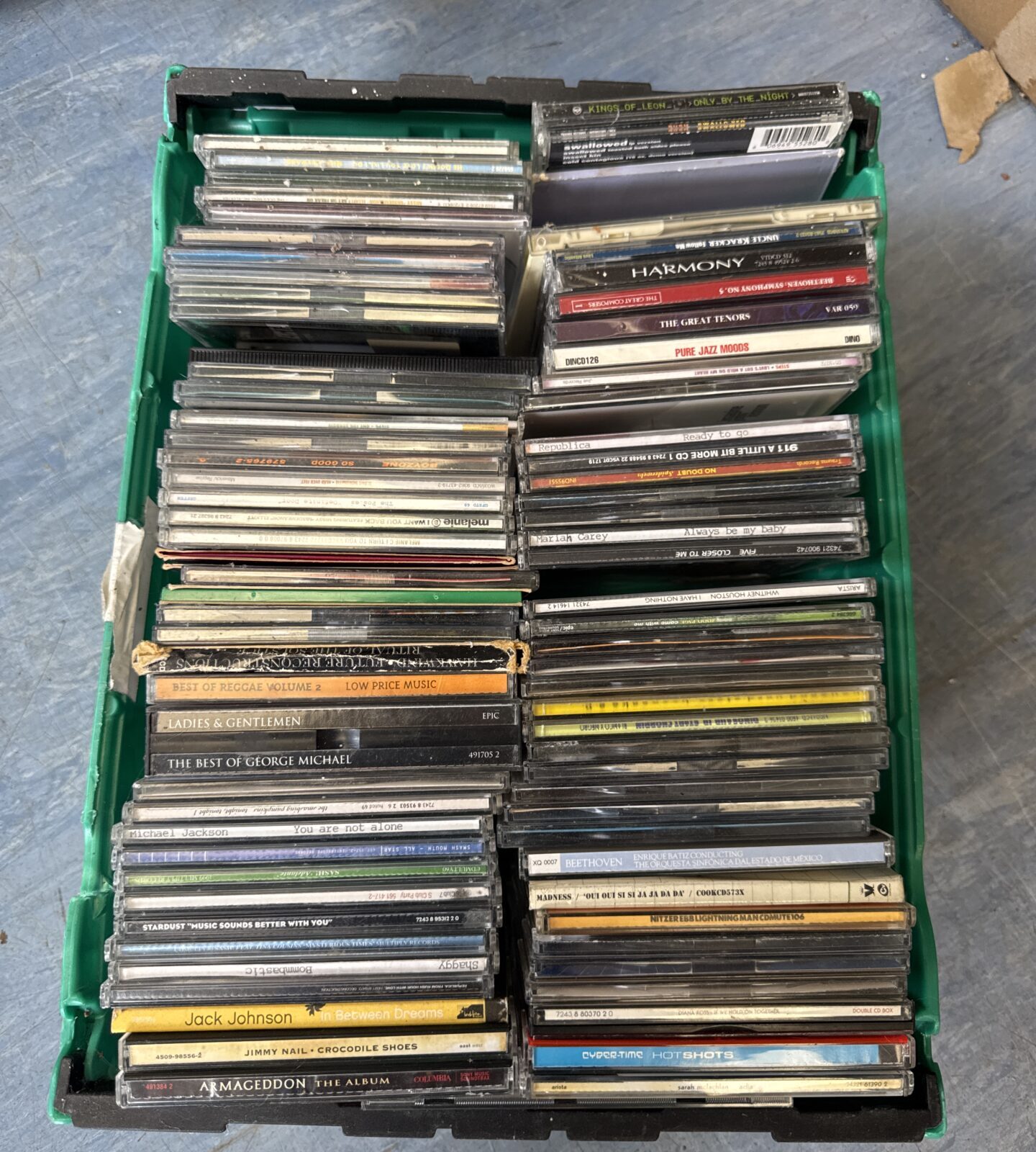 Tray of assorted music CD’s