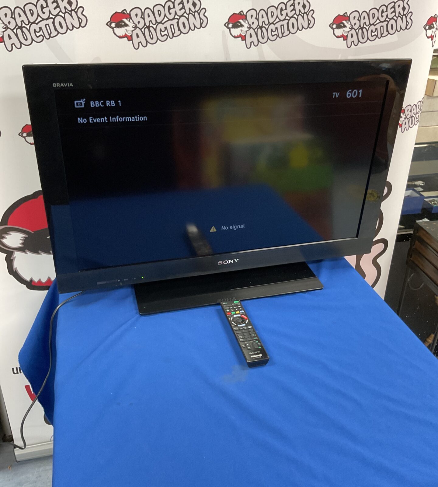 Sony bravia tv model KDL-32CX523 With Remote Working