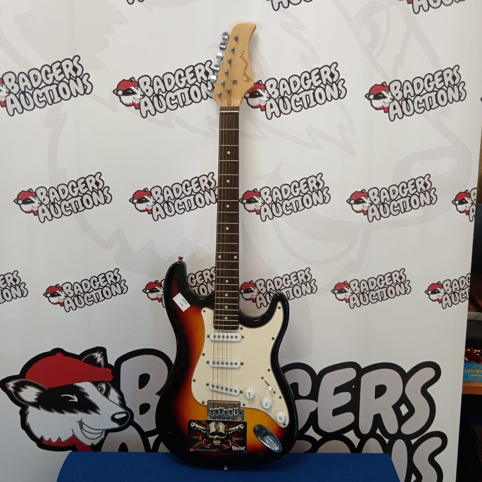 Pitchmaster sunburst electric guitar