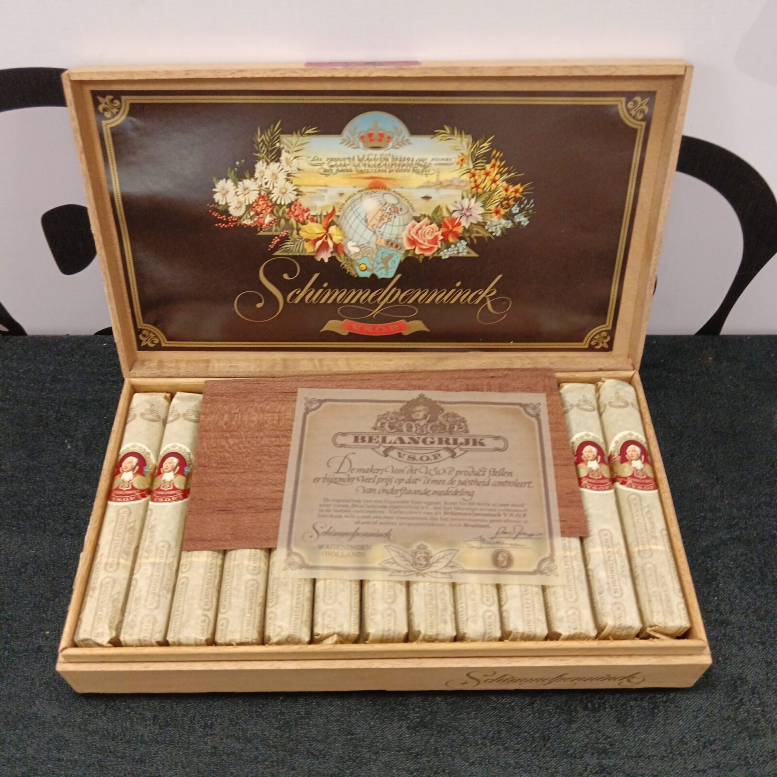 Box of 25 schimmelpennick cigars
