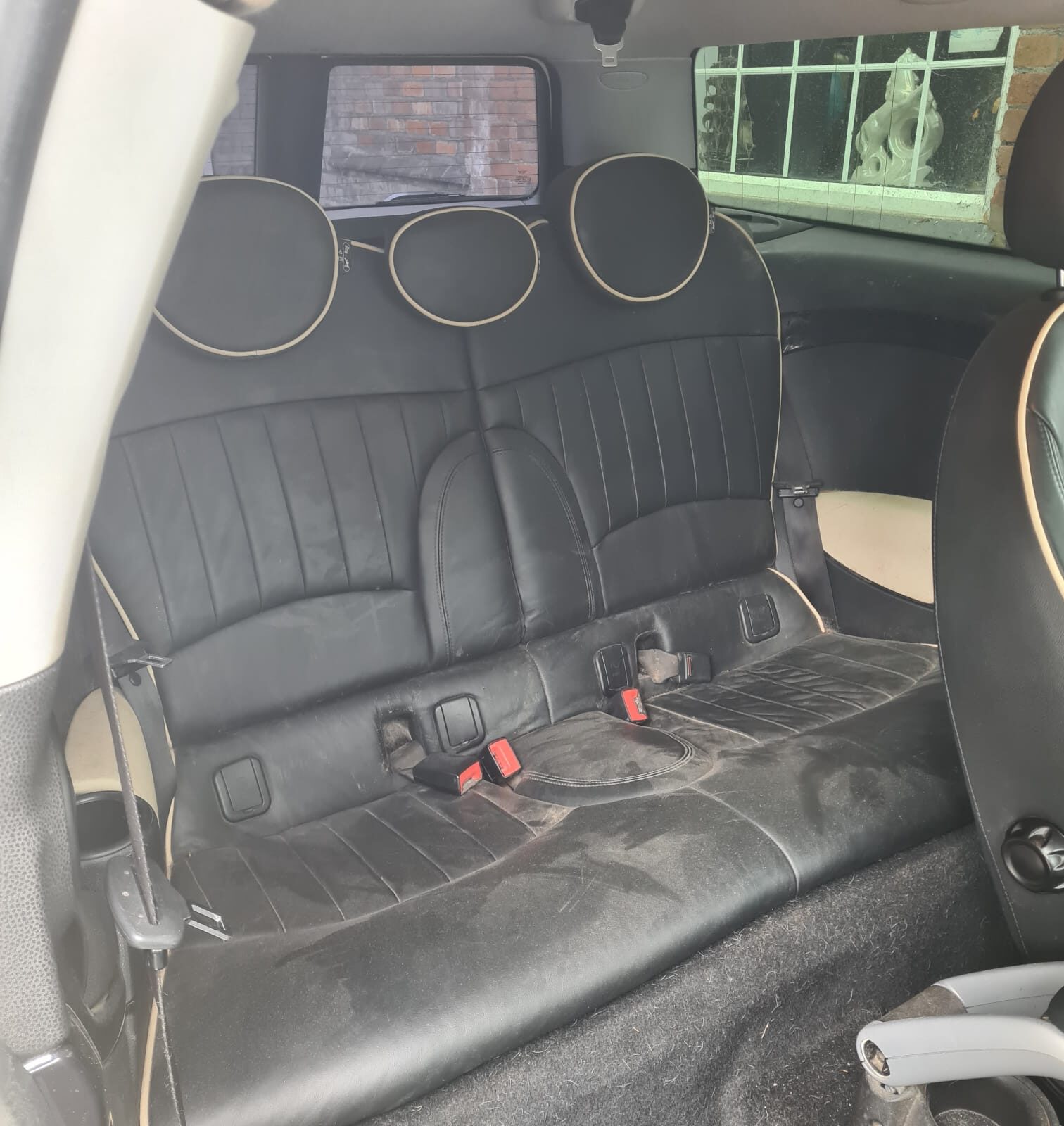 2010 Mini Cooper Clubman, 102k miles, mot expires 2nd sept. With keys and logbook - Image 11
