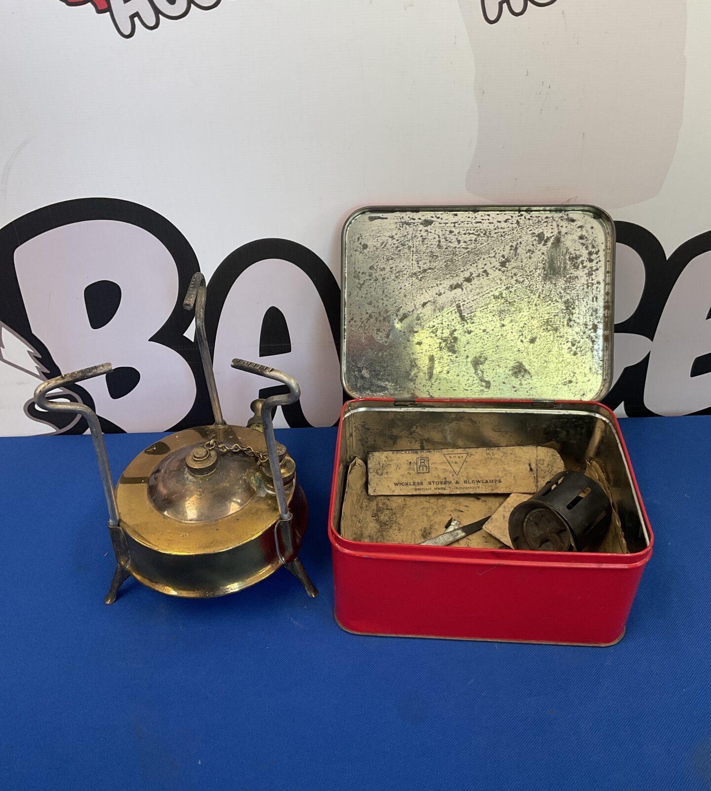 Vintage wick-less paraffin stove