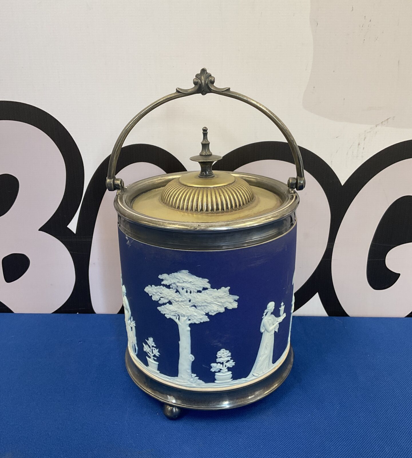 Vintage Wedgwood silver plate jasperware ice bucket