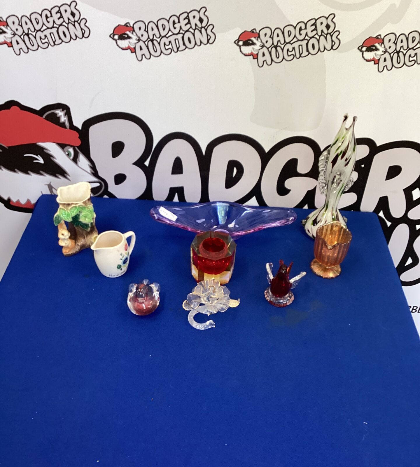 Collection of glass items inc Murano birds