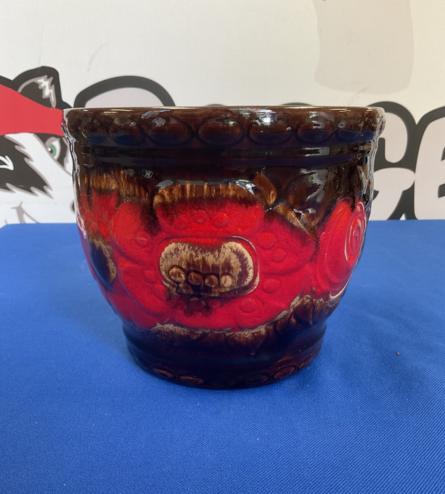 Vintage west german fat lava style plant pot 6” tall