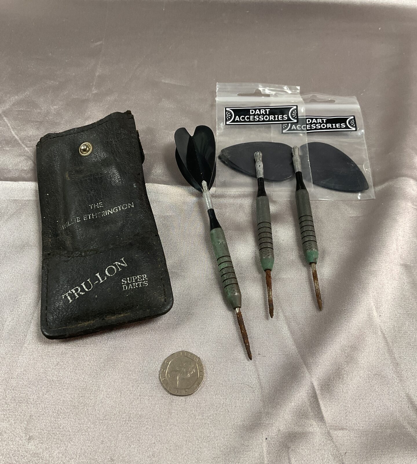 Set of vintage tru-lon super darts