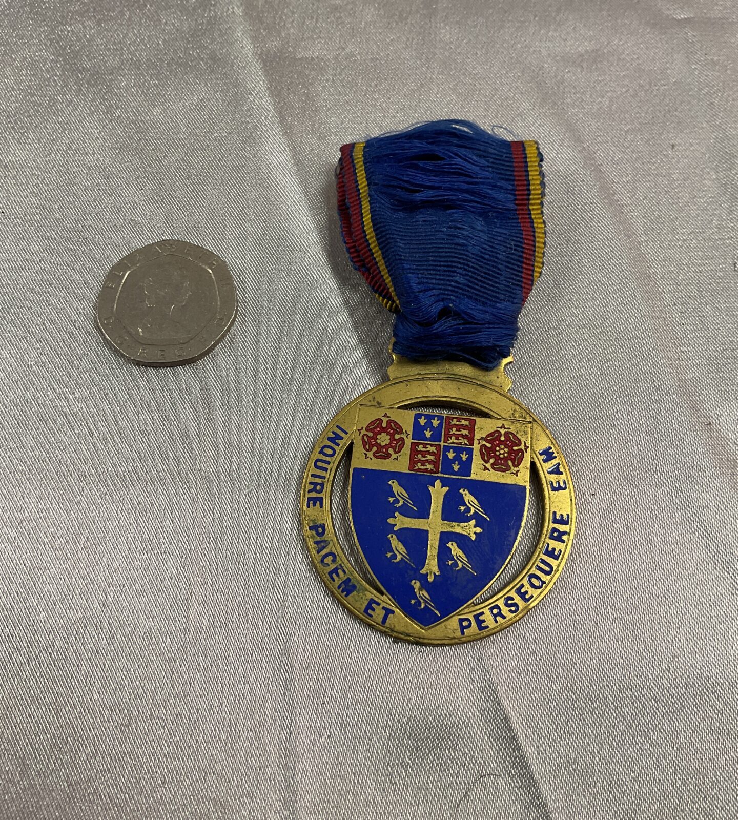 Westminster abbey medal commemorating 900th anniversary 1965-1966
