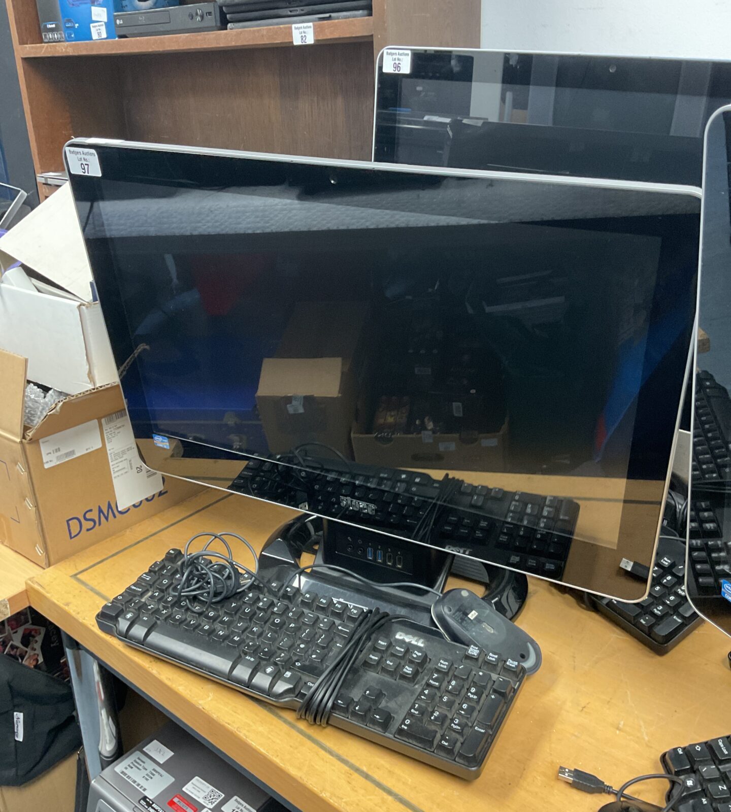 Stone intel I3 all in one computers with keyboards & mice with fresh installs