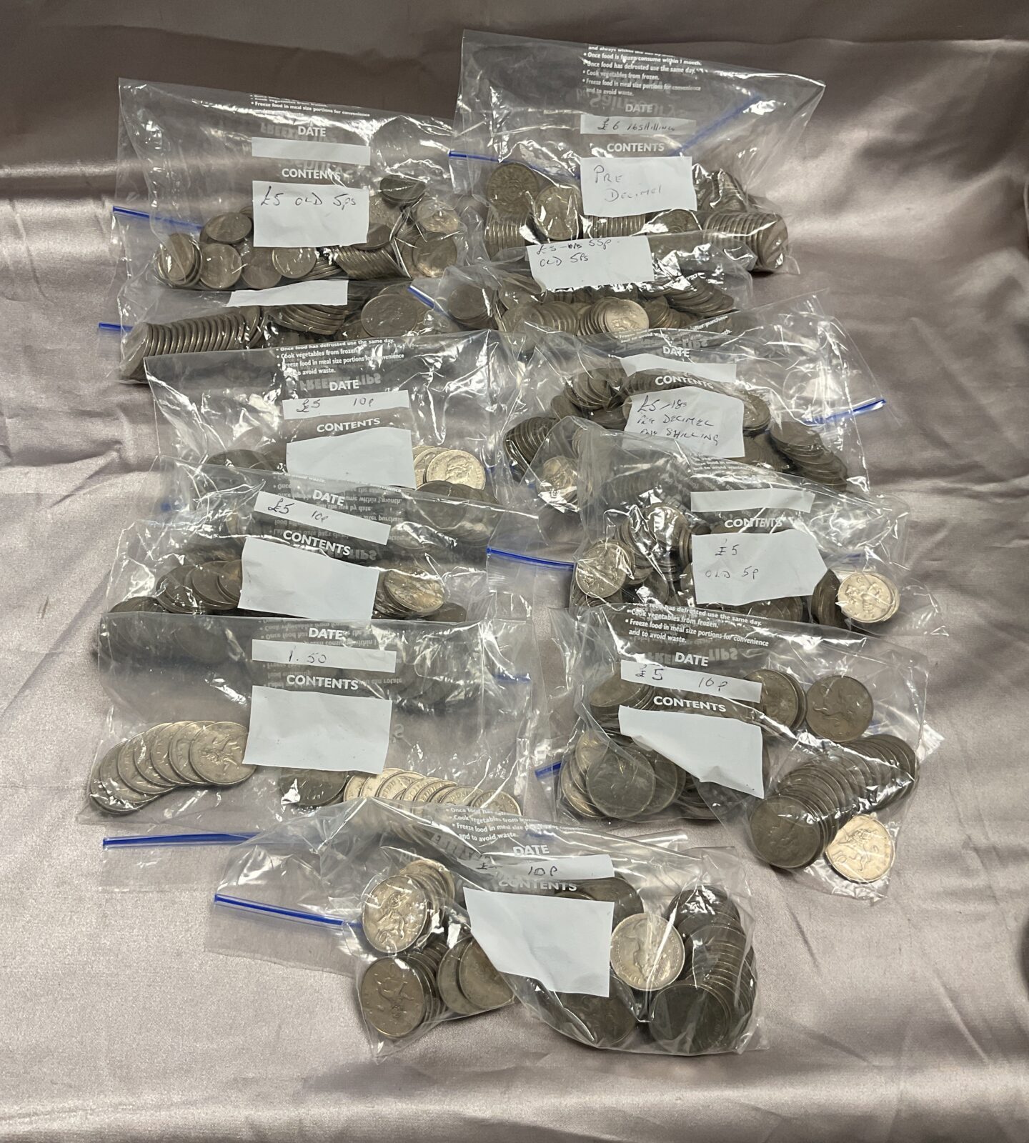 Approximately 5.5 kilo of pre decimal and decimal coins